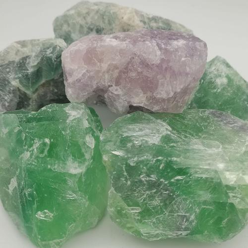 萤石原矿厂现货供应氟化钙原石矿物晶体碎石厂家批发萤石天然石粉